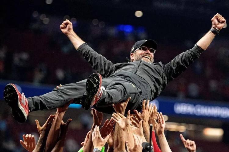 曼联单赛季输球纪录,曼联爆冷平局主帅