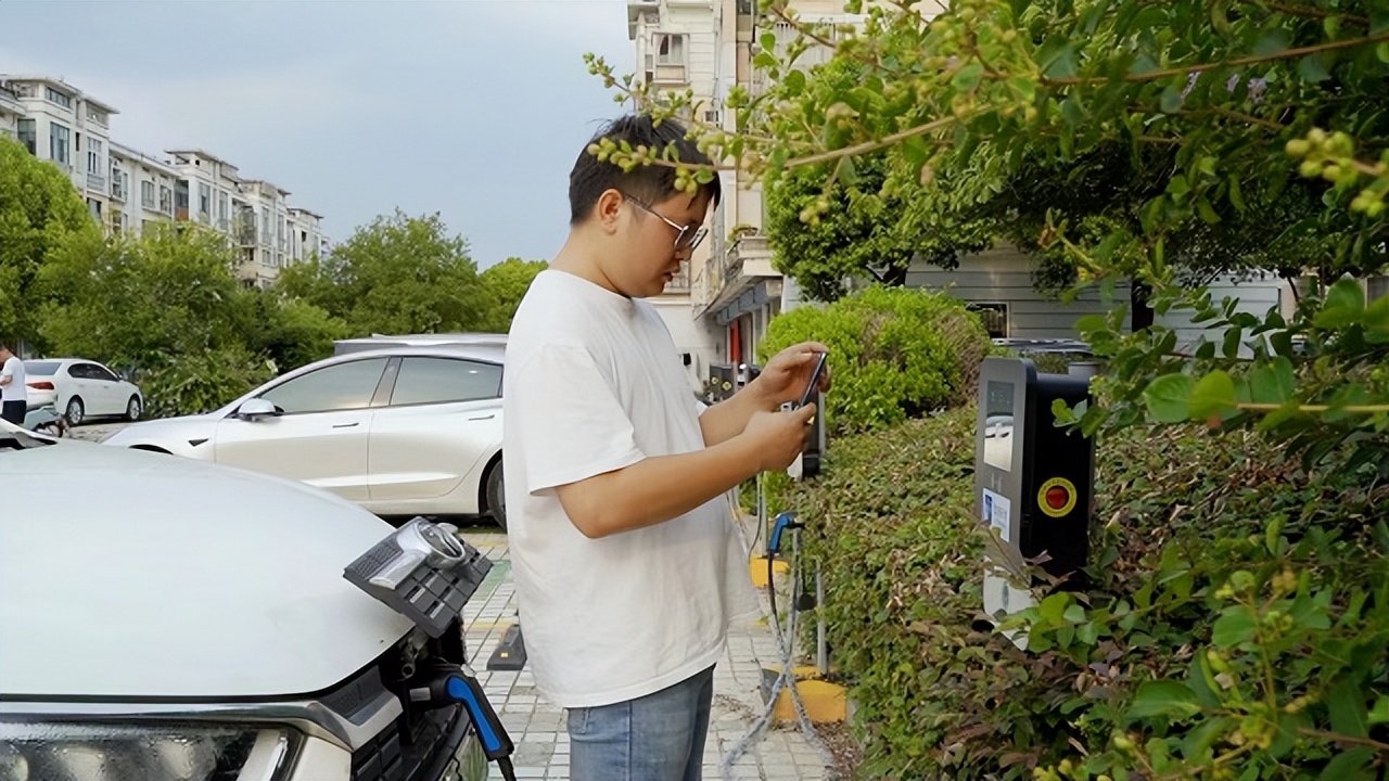 姹熻嫃鎺ㄥ箍鐢电摱杞﹀厖鐢垫々,鏂拌兘婧愭苯杞﹀厖鐢垫々鑱旂綉鏂规