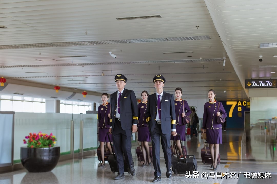 乌鲁木齐到喀什航空飞行模拟航线,乌鲁木齐飞喀什航线