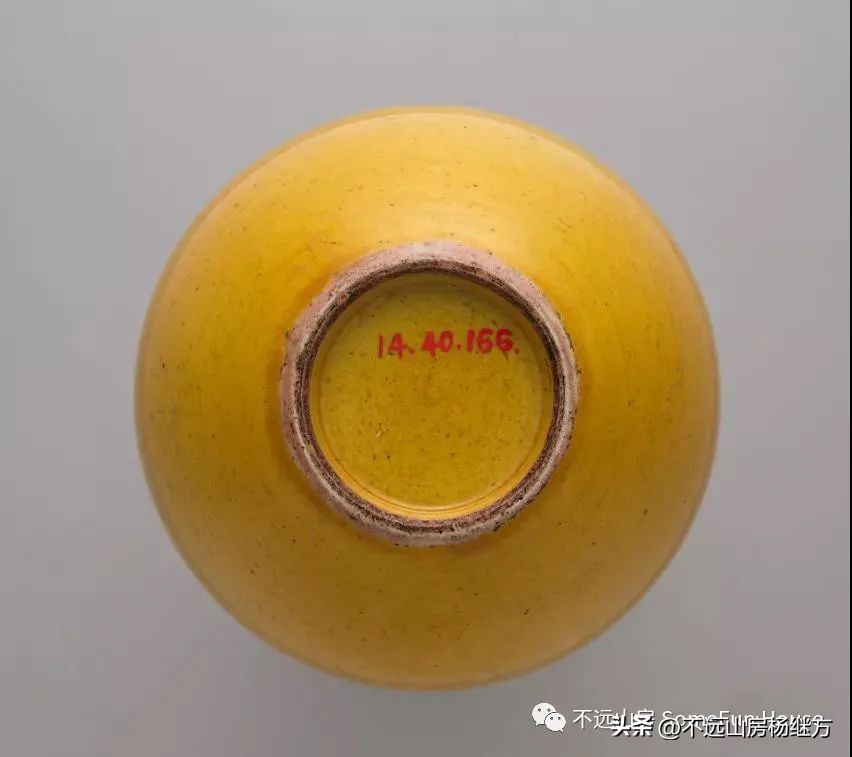 雍正黄色釉瓷器图,清代雍正朝粉青釉瓷器鉴赏