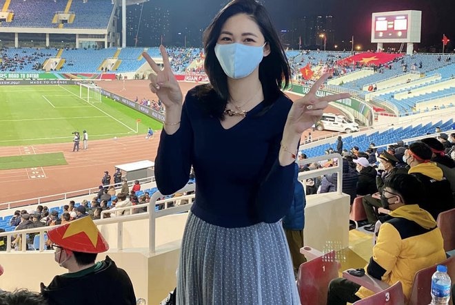 国足遭越南3大闷棍，简直伤口撒盐！美女球迷狂欢，陈戌源下课吧