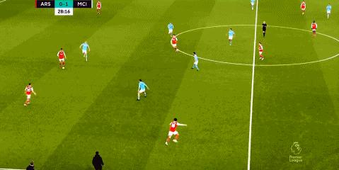 瓜迪奥拉输给穆里尼奥之后,曼城师徒对决