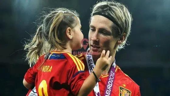 托雷斯西班牙金童队长,托雷斯最年轻的队长