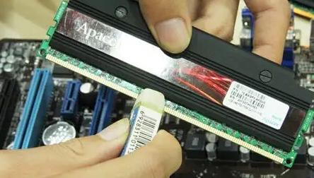 一招让电脑开不了机,电脑死活开不了机所有方法都试过