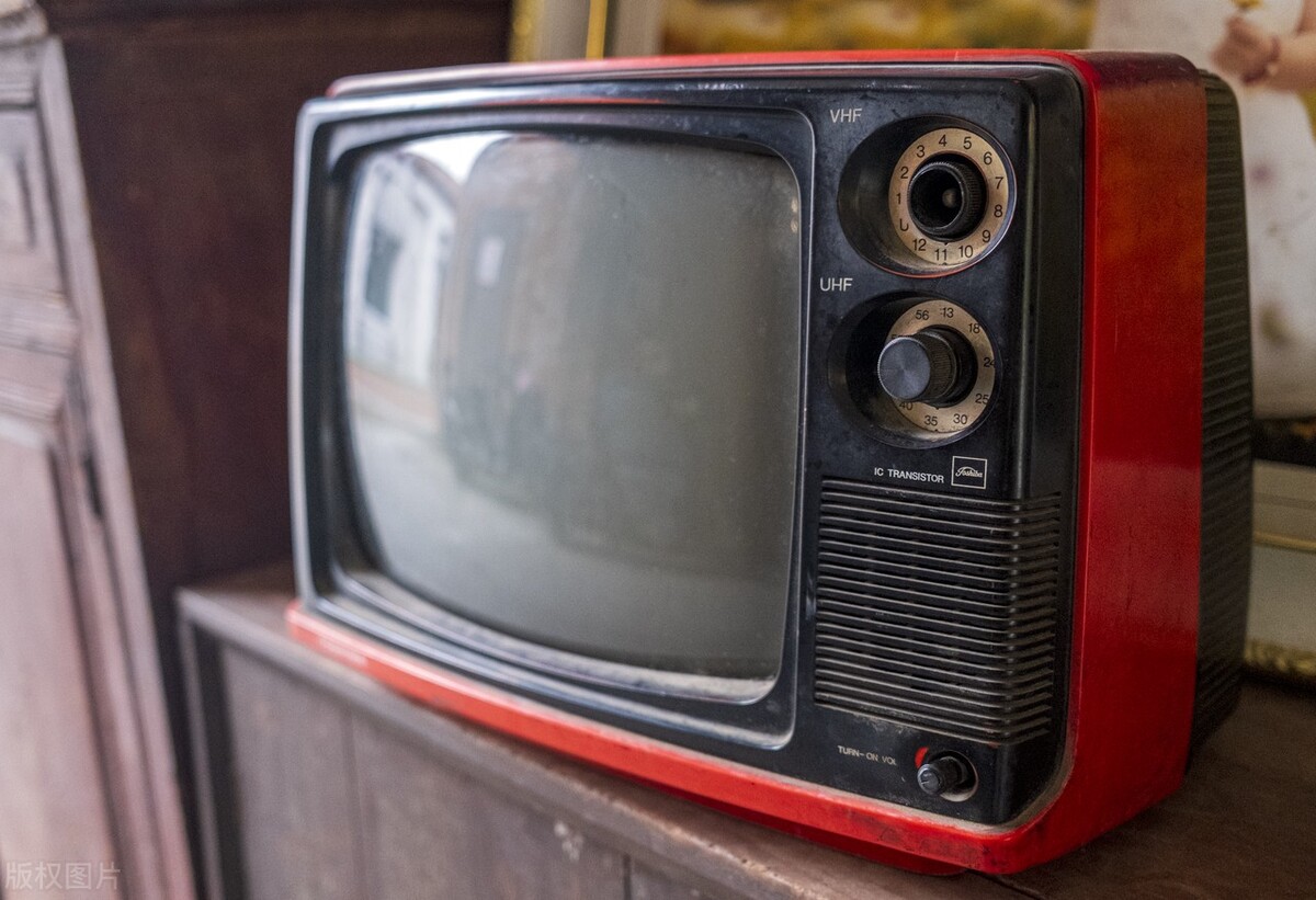 65寸电视机买哪个牌子最靠谱,65寸电视机哪个品牌好用又实惠