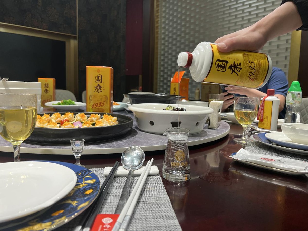 6元一斤的农村散酒敢喝吗,几百块钱一斤的散酒敢买吗