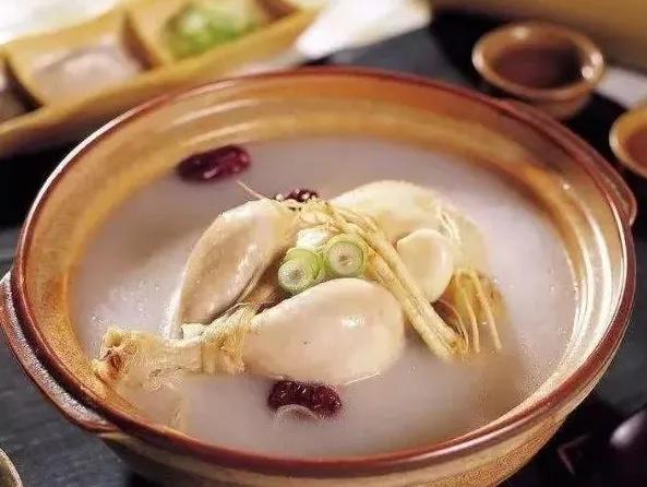 【马博士女性“养生馆”】药食同源：葛根的用法