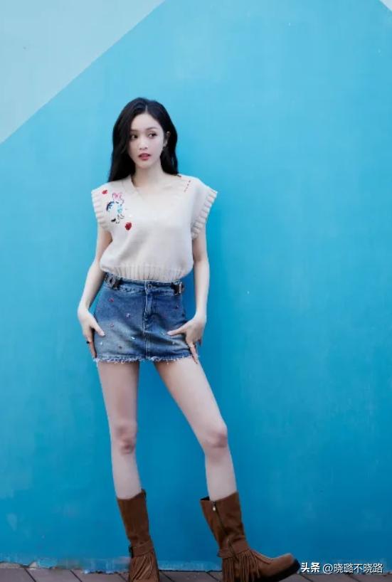 适合矮个子穿的裙子显白,五五分的小个子穿什么裙好看