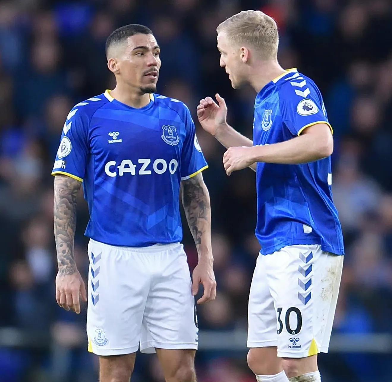 伊瓜因为什么转会那不勒斯,伊瓜因转会费9000万