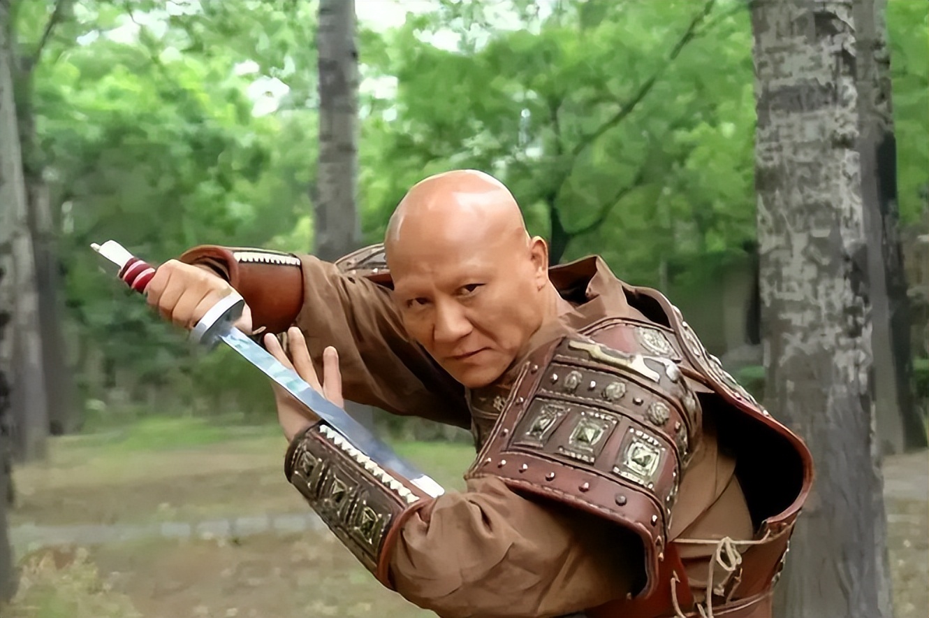 再也见不到的10位功夫明星，以为他们息影退圈，其实已悄然离逝！