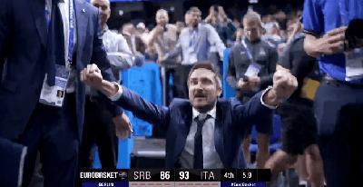 因为一个主教练，我感受到了篮球久违的热血