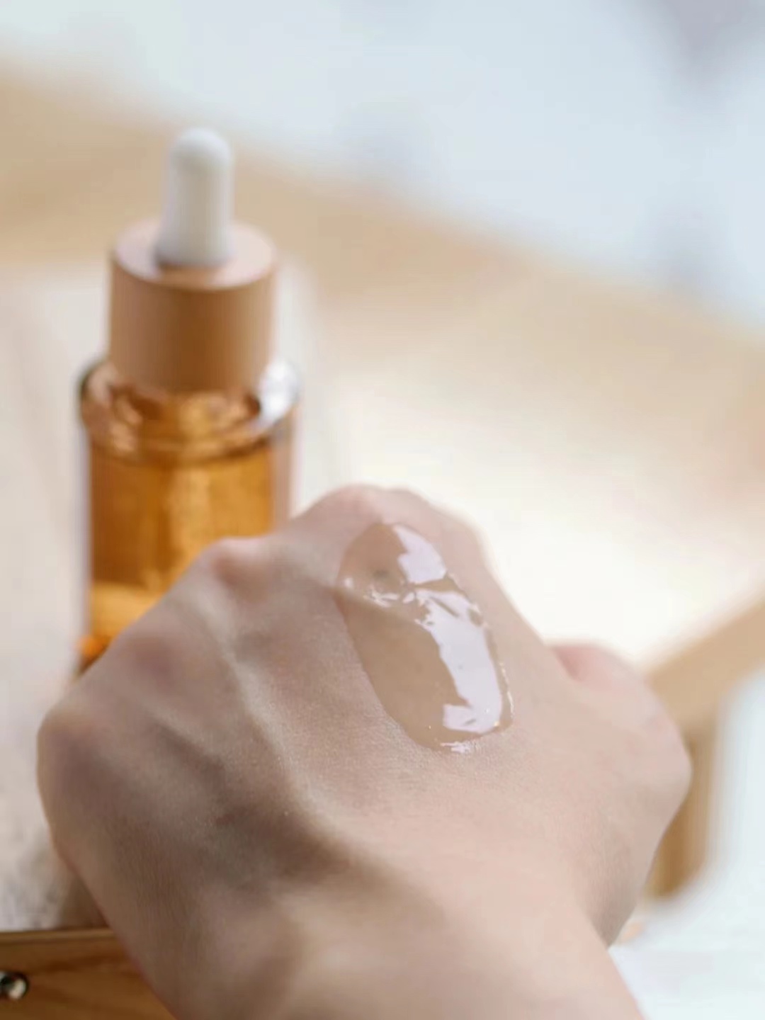 过期的精华液可以用来护肤吗,科颜氏淡斑精华液过期了可以用吗