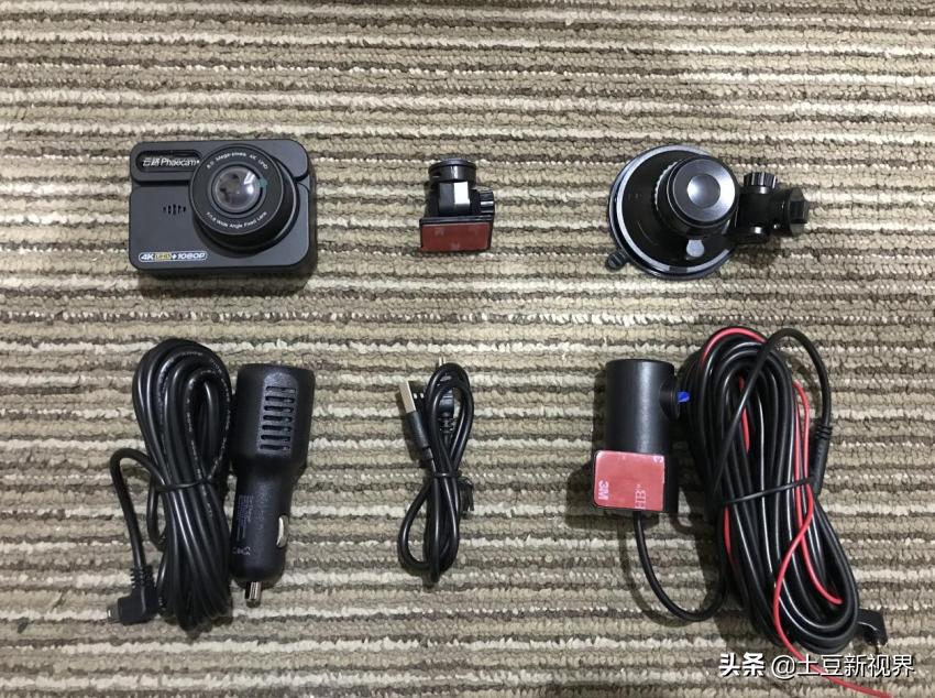 春节自驾行车记录仪视频,2022年行车记录仪怎么挑选