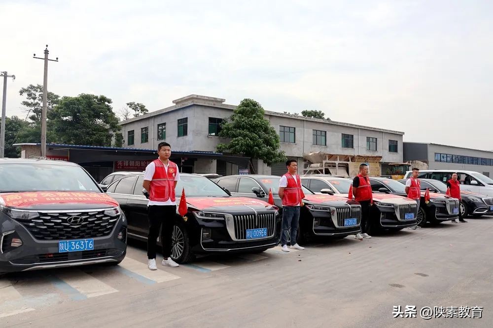 追梦吧高考完整视频,《追梦吧少年》