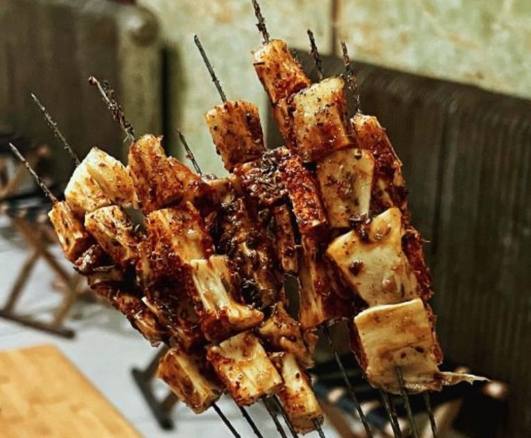 沈阳烧烤小神店彩灯塔,沈阳铁西小神店烧烤