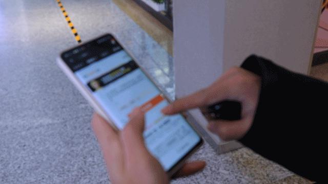 “一秒都不敢耽搁，特别紧张”，记者化身“黄骑士”，体验外卖小哥工作……