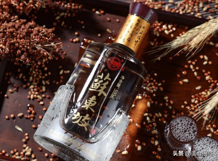 都是洋河酒，天之蓝、海之蓝、梦之蓝哪个更好喝？行家：差别很大