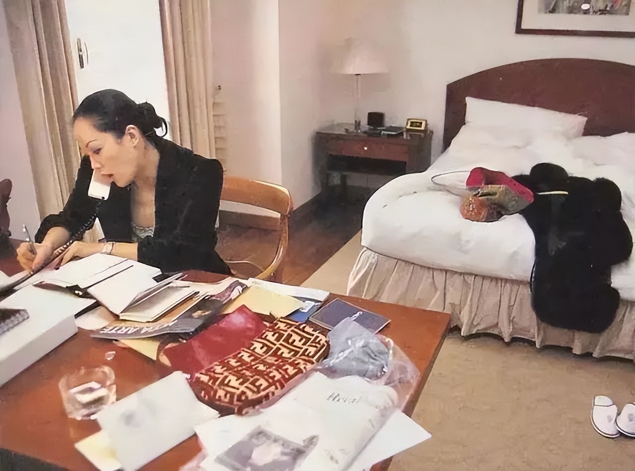 被骂买垮两个男人？这个“恶名昭著”的第一败家女，怎么翻的身？