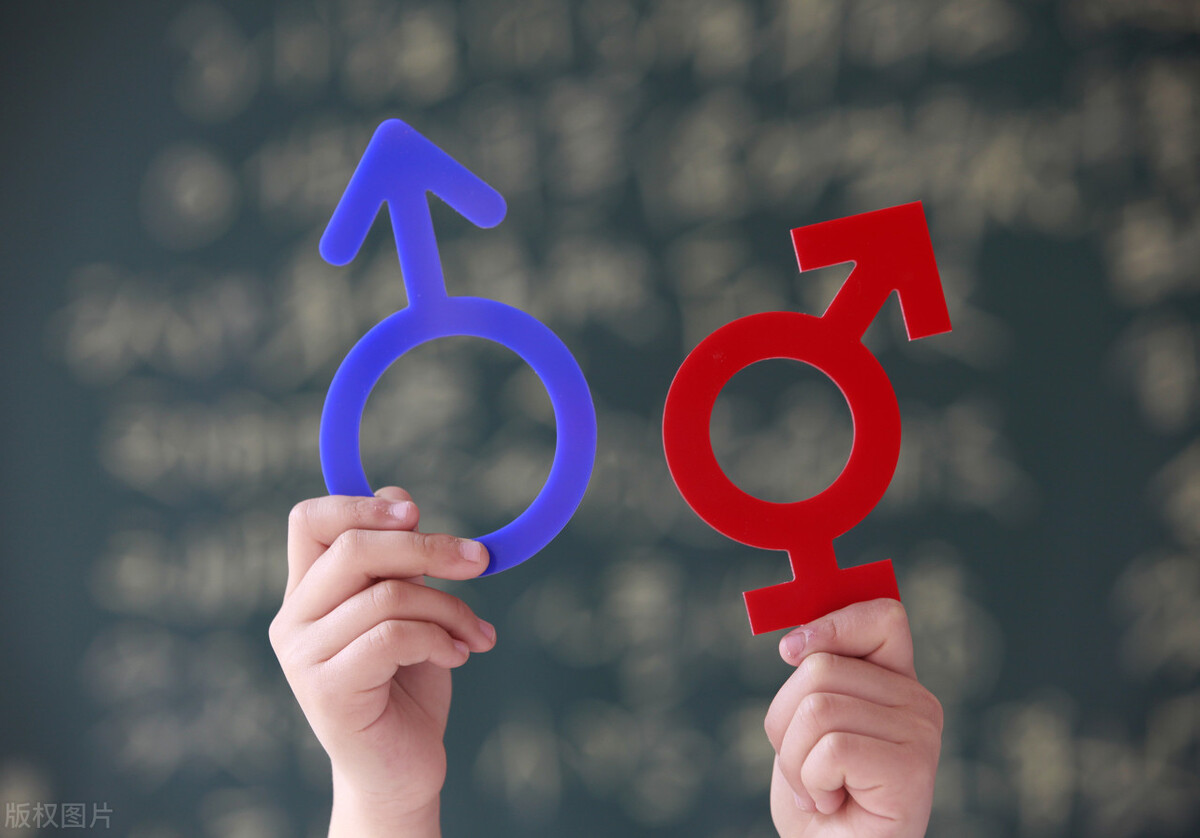 父母亲密时，被孩子发现怎么办？