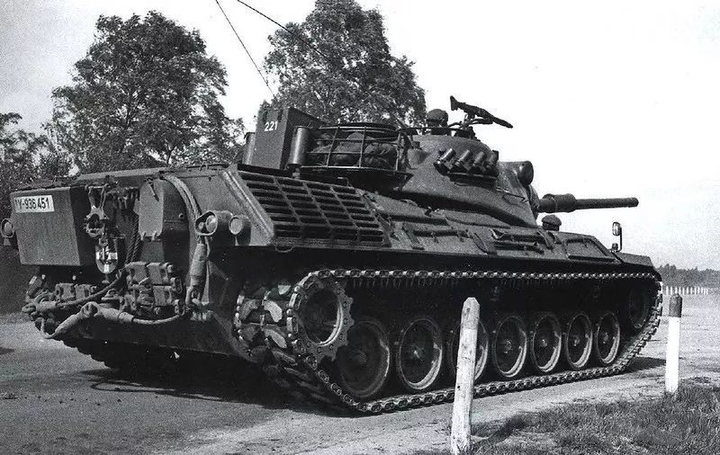 豹1a5坦克视频,豹1坦克现实