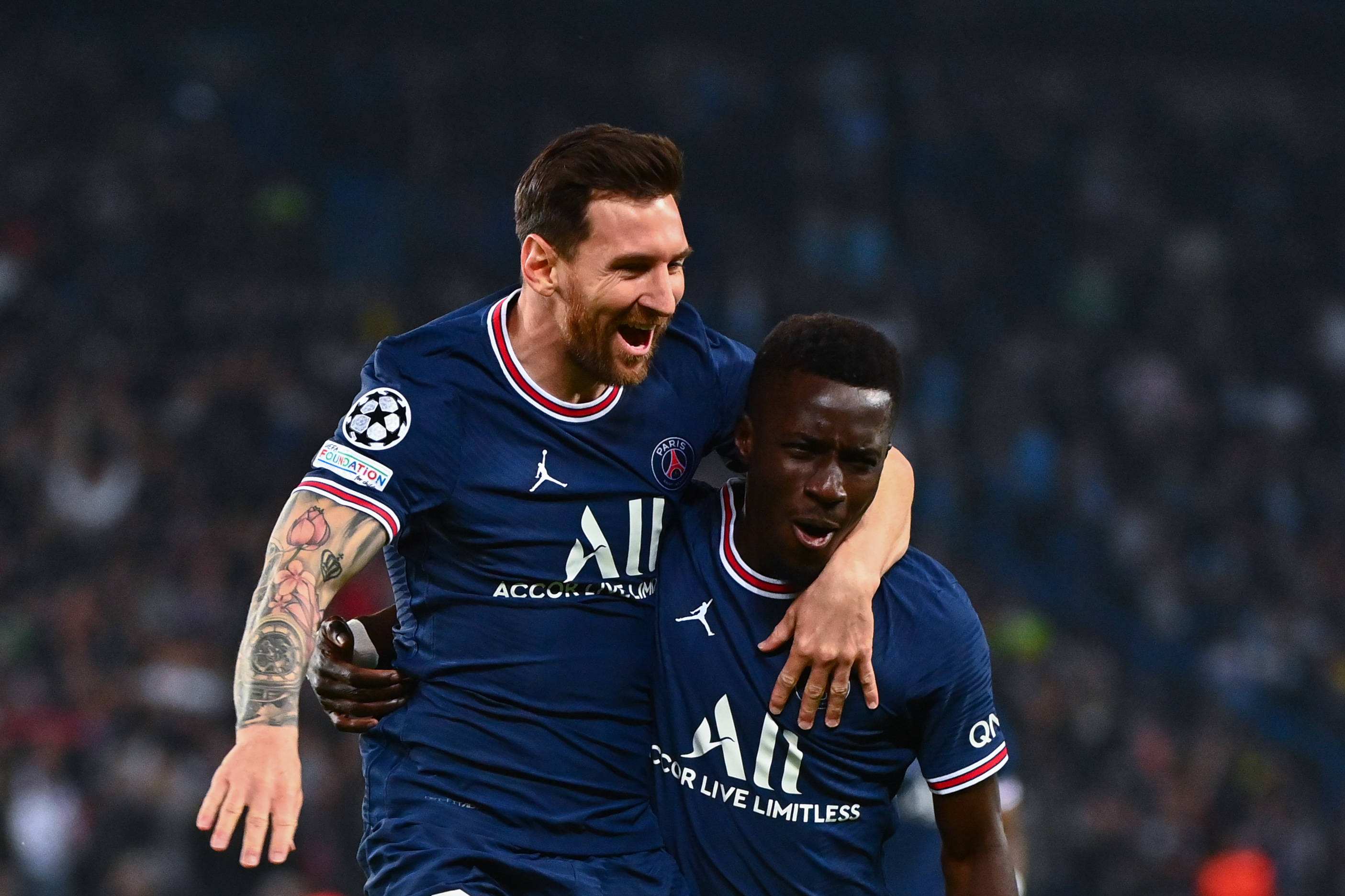 十大最富足球俱乐部,2023最具价值足球俱乐部