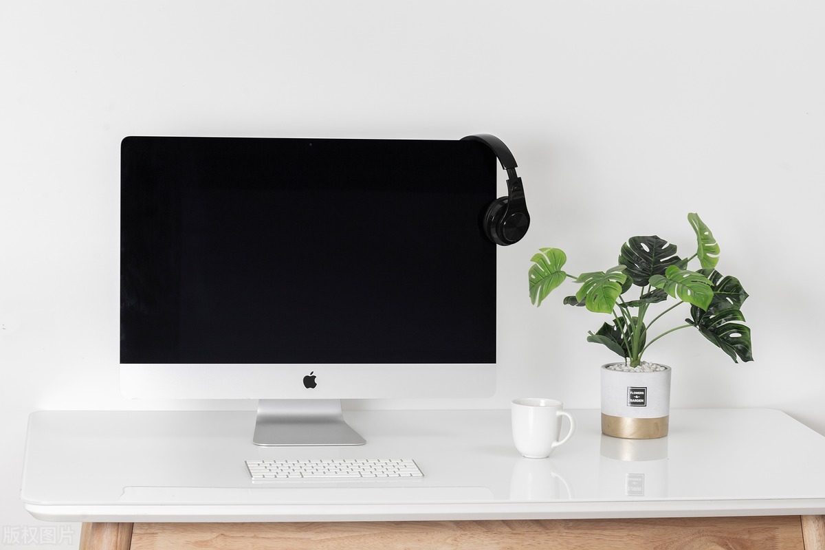 一体机电脑开机白屏是怎么回事,苹果电脑开机白屏怎么解决