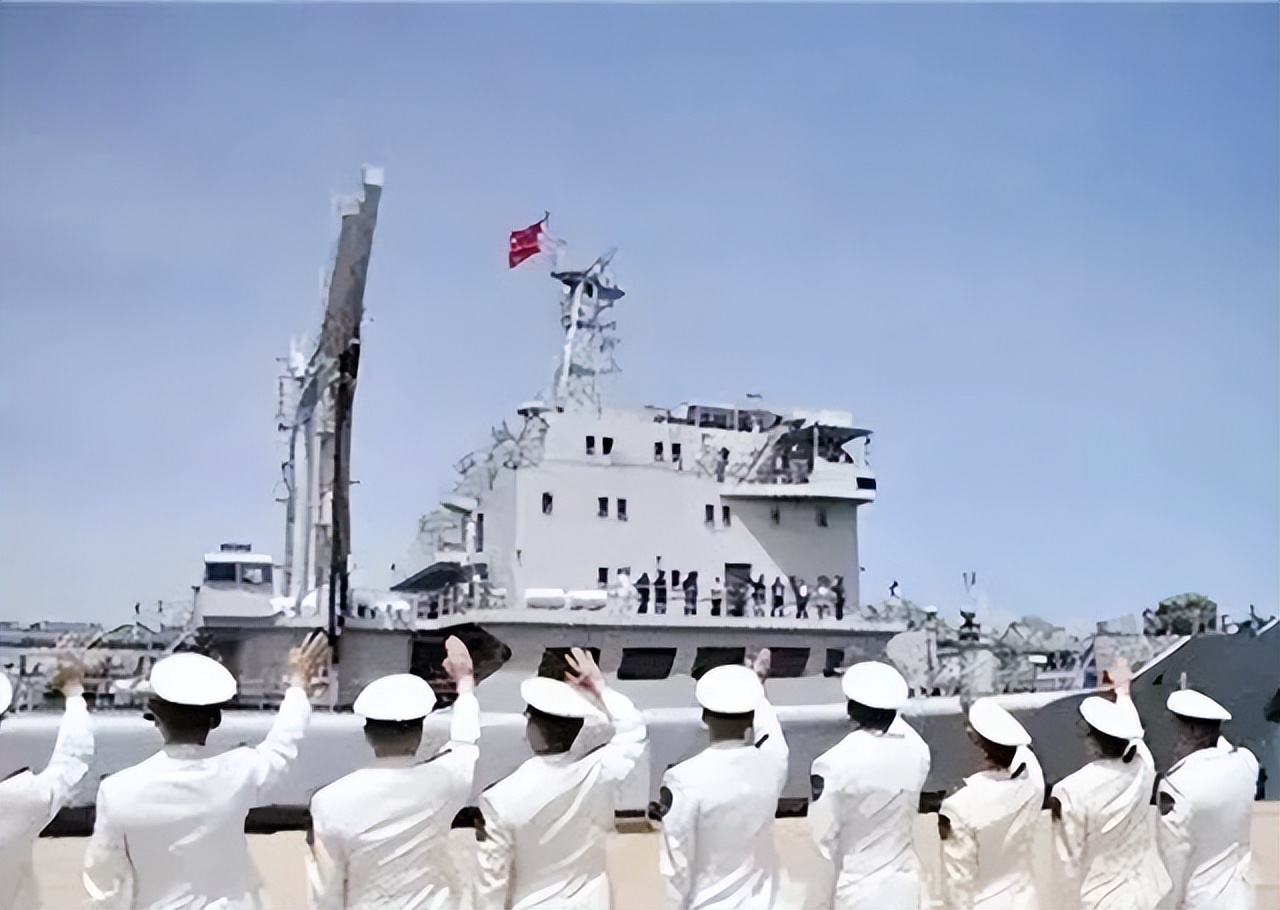 中国已证明有能力制造各类军舰，但不会照抄美国“作业”