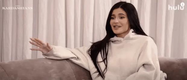 卡戴珊家族凯莉原来的样子,卡戴珊家族凯莉视频