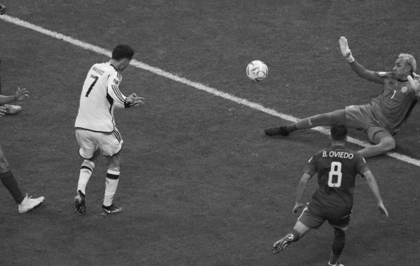 日本队2-1胜西班牙球迷反应,日本队2-1逆转西班牙图片