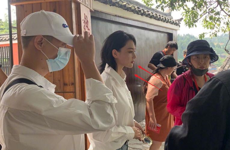 张馨予和何捷姻缘,张馨予何捷的爱情故事