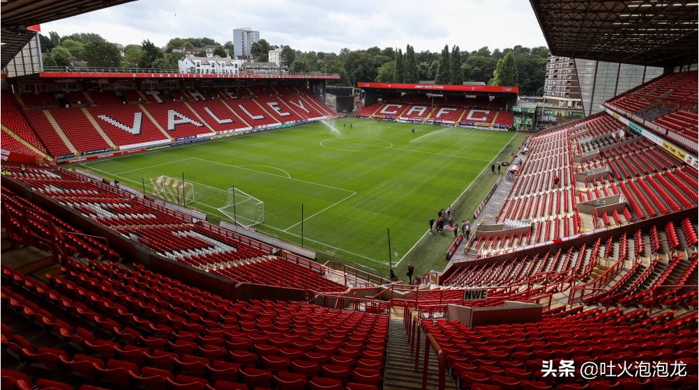 一个城市可以拥有多少足球队,伦敦最大的足球场