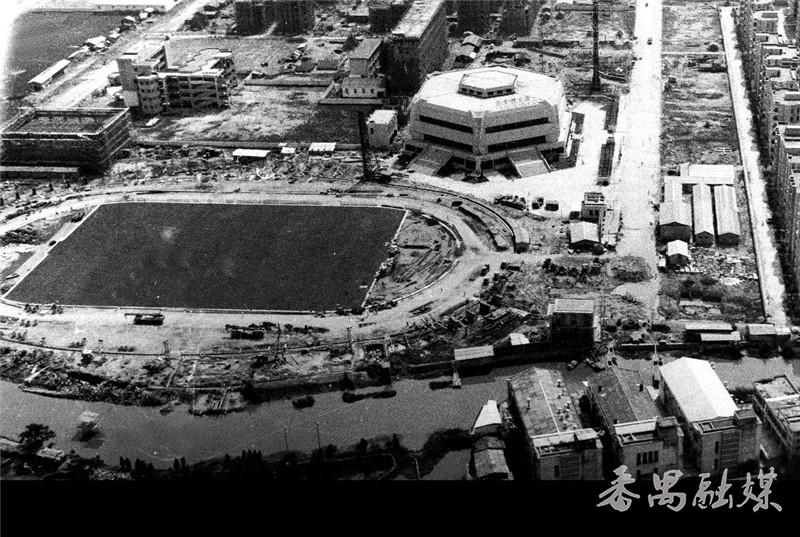 番禺英东体育馆,肇庆英东体育馆