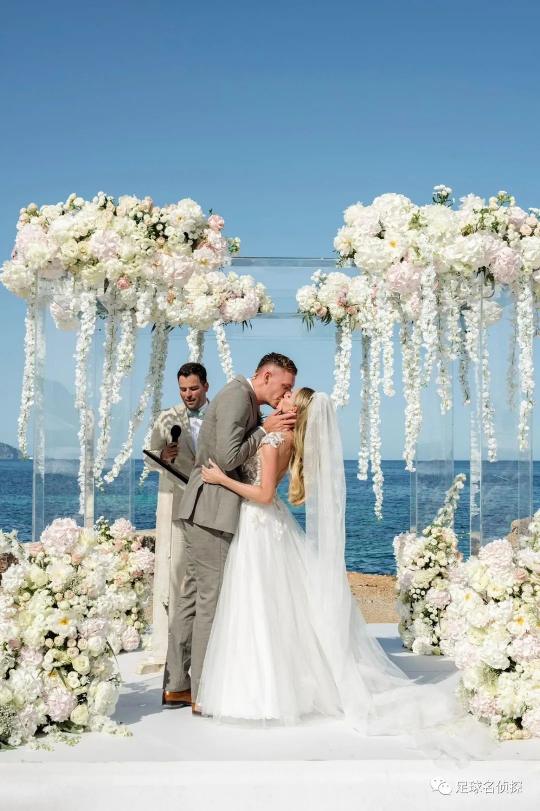 官方阿森纳签下门将拉姆斯代尔,波尔图引援