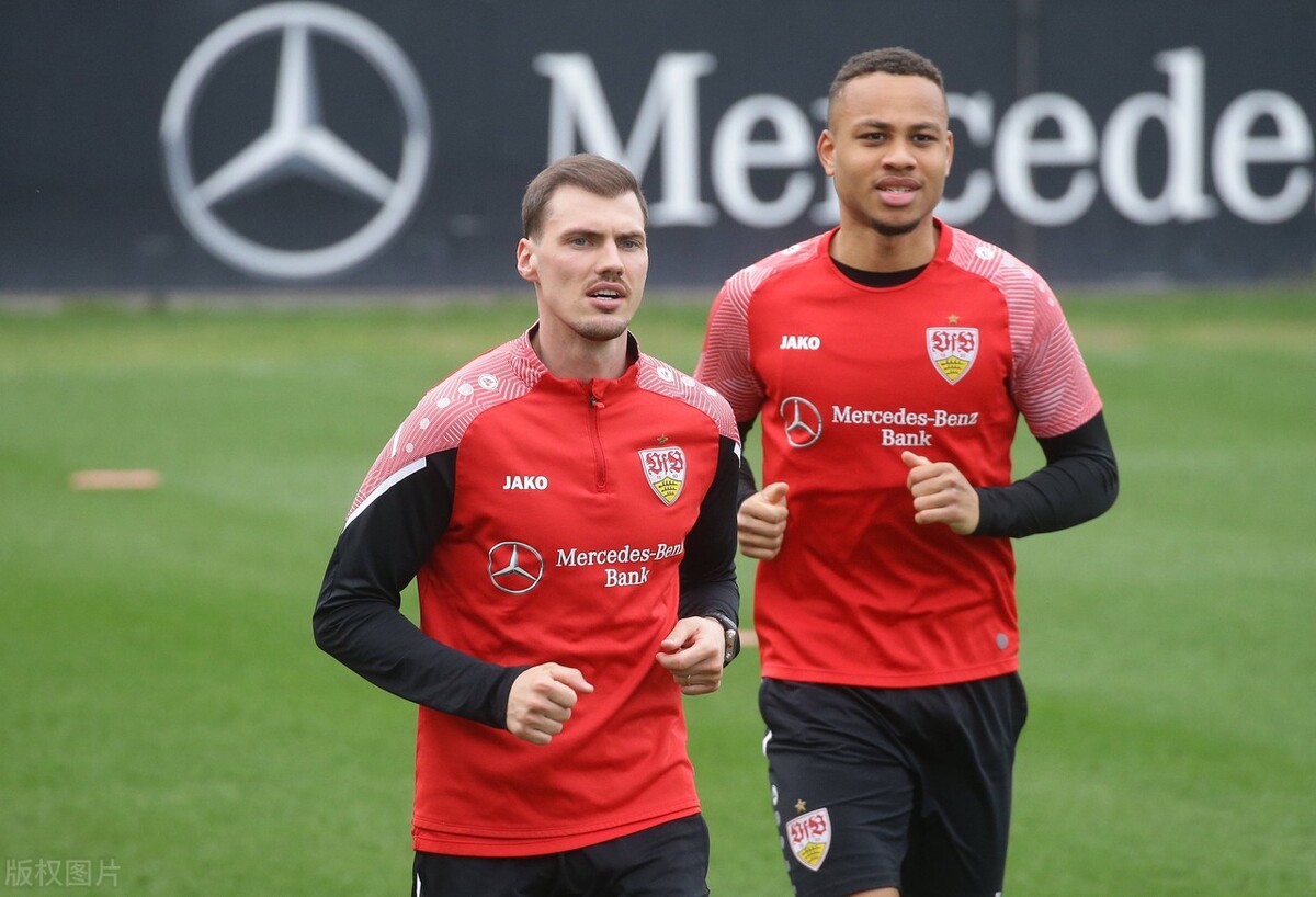 多特蒙德贝林厄姆vs曼联,曼联vs巴萨德赫亚特尔施特根