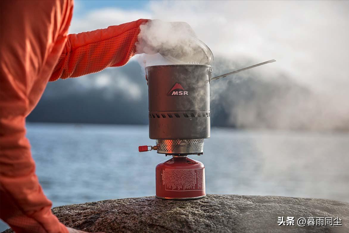 徒步滤水,野外水净化的最佳方法