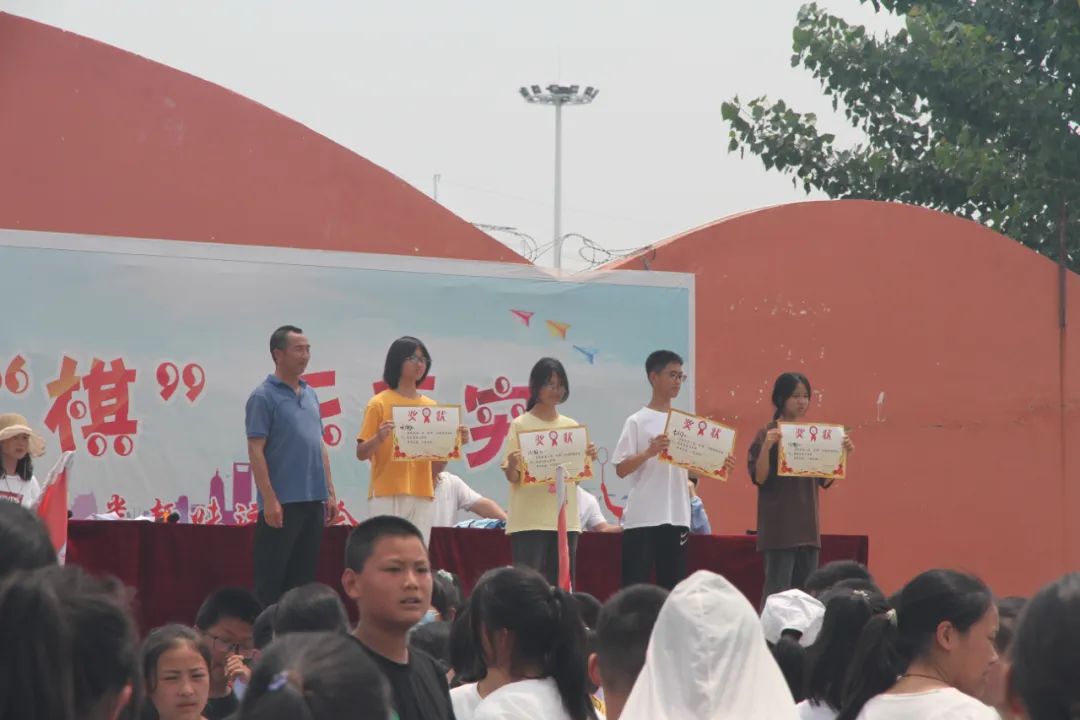 历山中学运动会,厉山镇中心小学秋季运动会开幕式