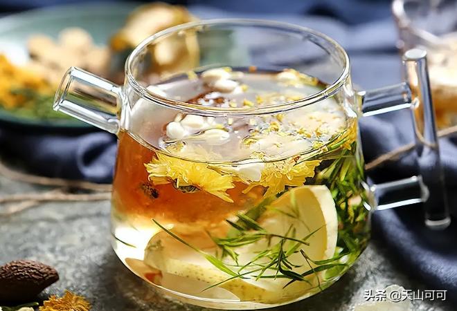 菊花搭配什么不凉不热还去火,夏天喝哪种菊花清热解暑