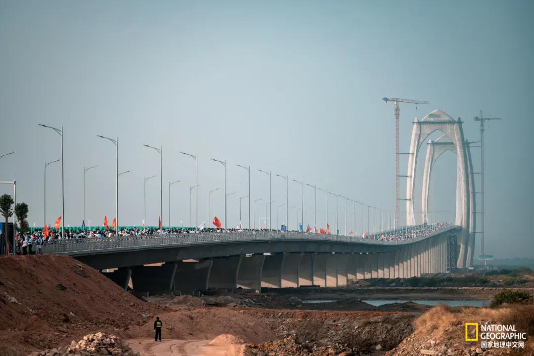 国家地理中文网英文,国家地理中文网在哪里