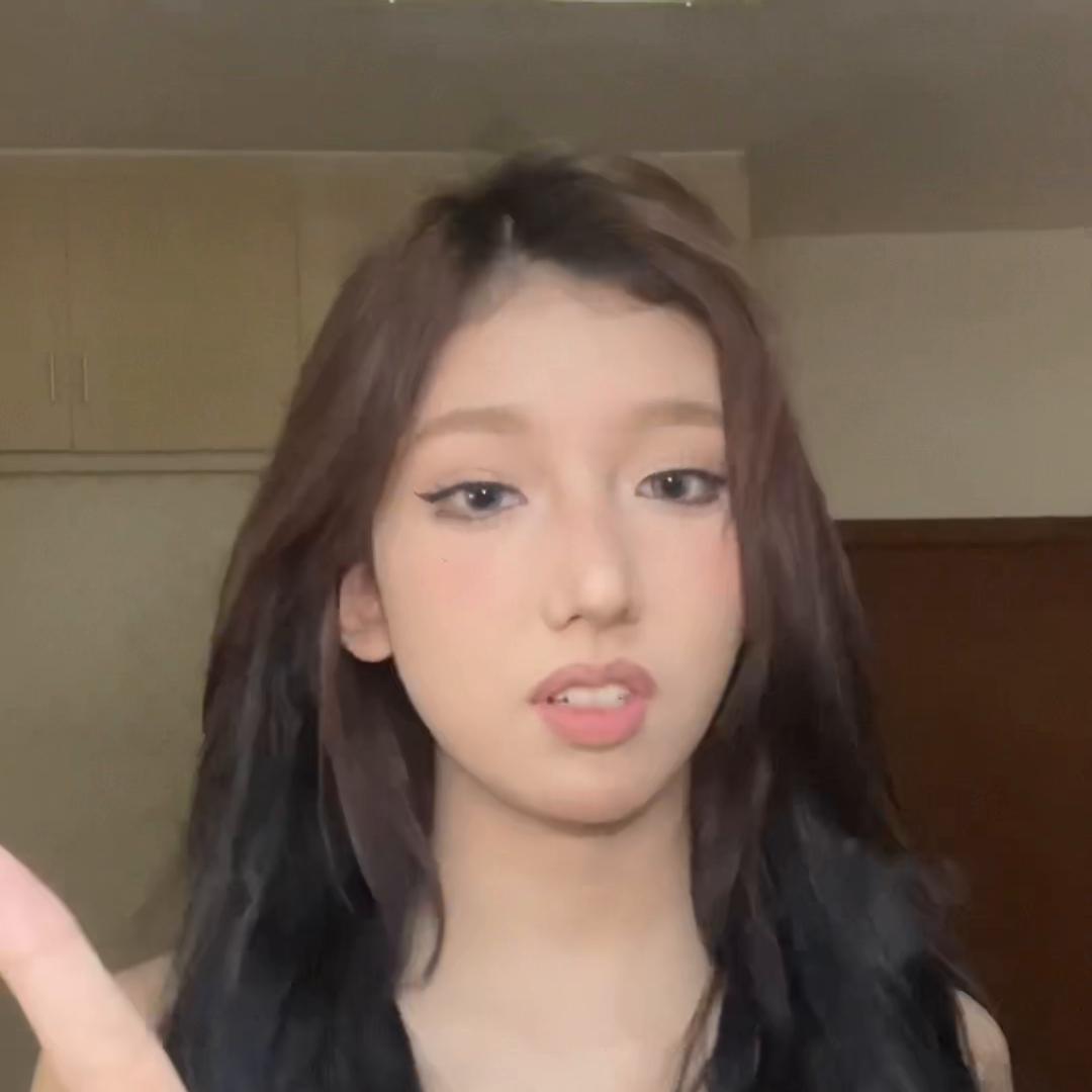 假发片日常发型,用假发片怎样做好看的发型