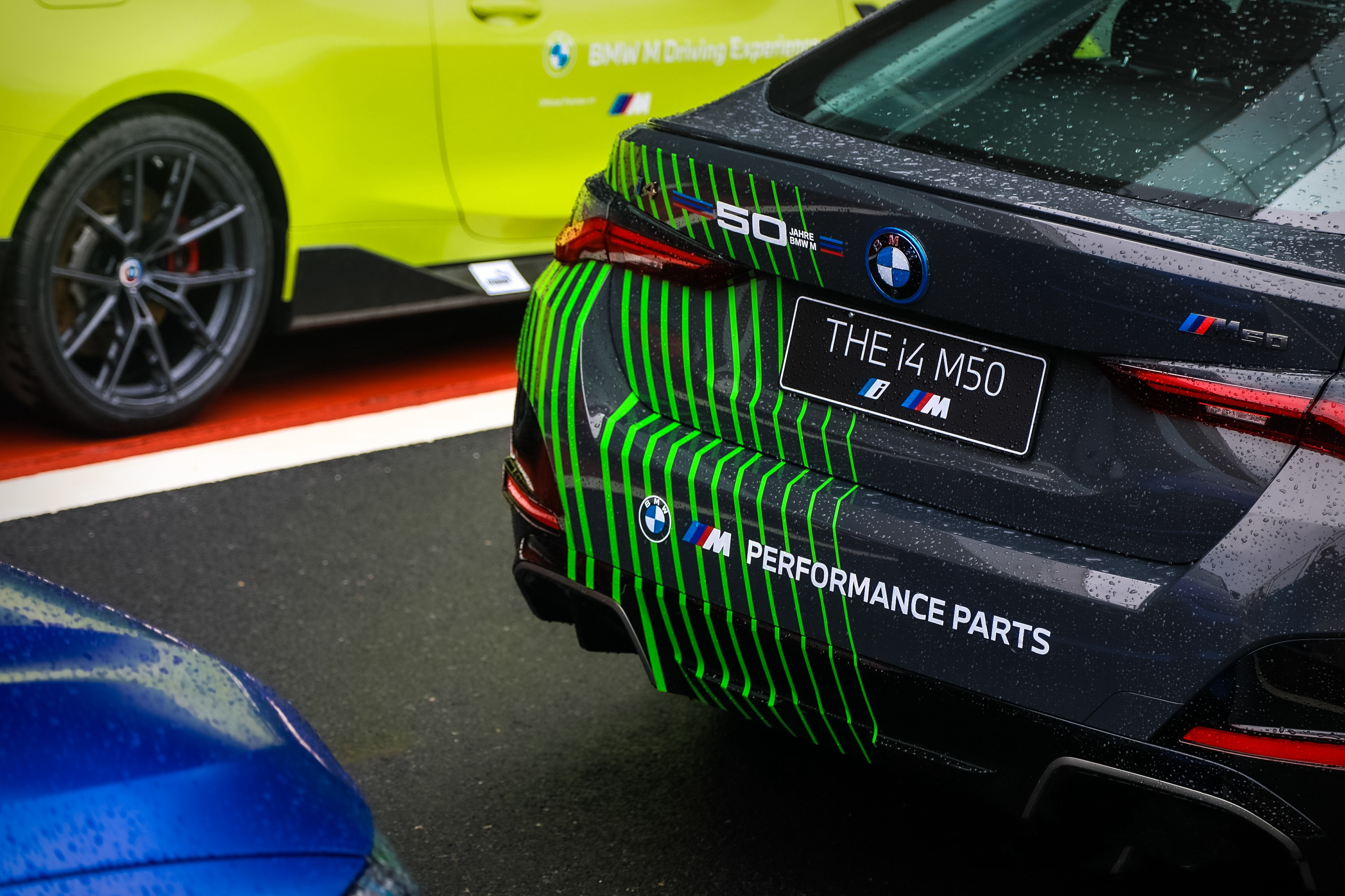 宝马50周年m标,宝马M系列50周年纪念