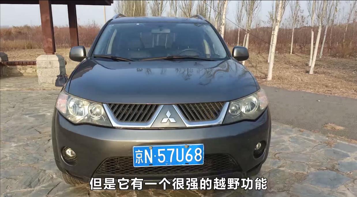 三菱欧蓝德劲界视频评测,三菱欧蓝德10万公里超长测评