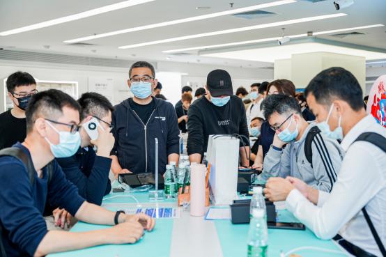 荣耀magic5新机大卖,荣耀magic5用上了主流的顶级配置