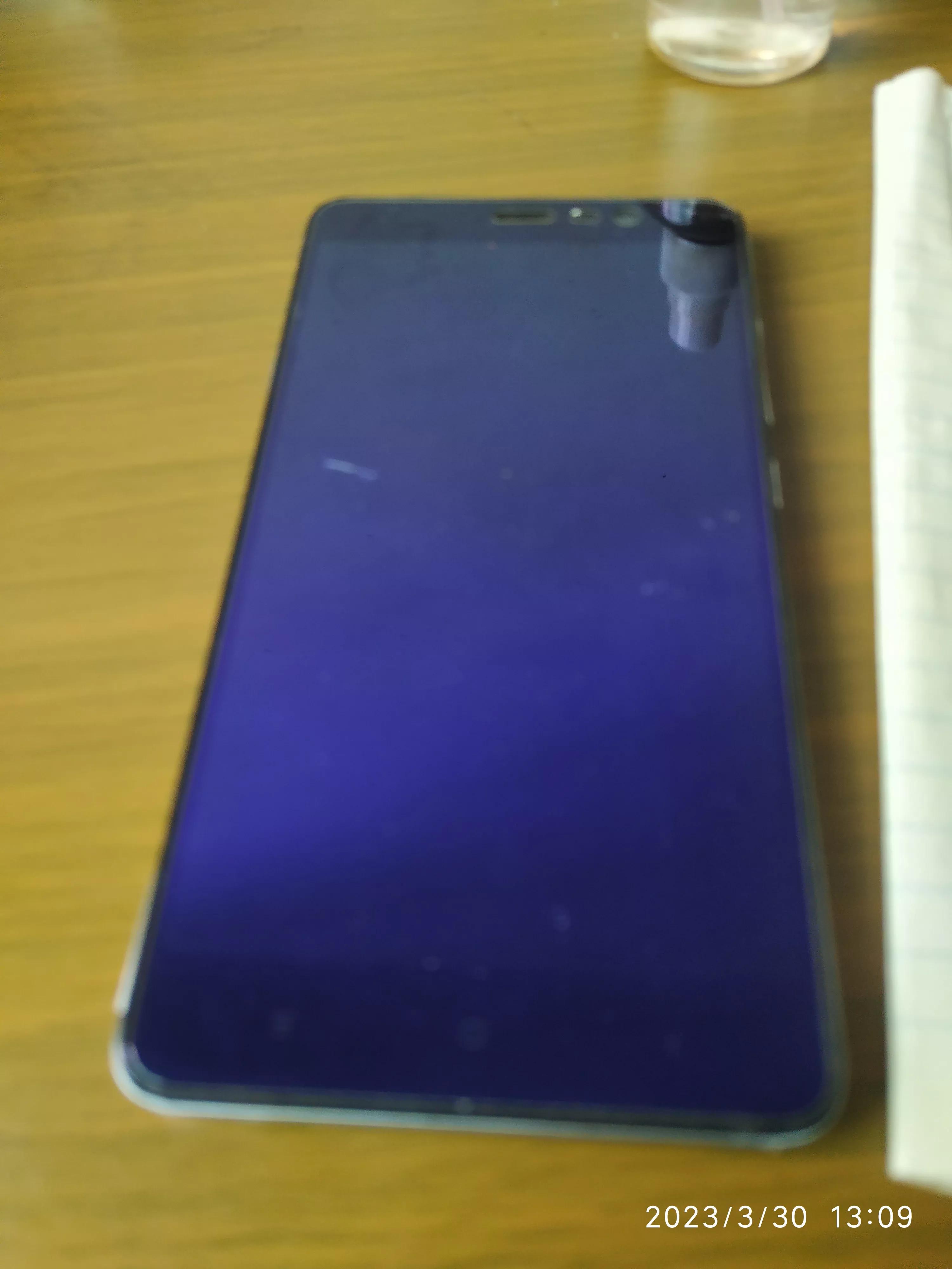 第一台手机诞生时间,人生中第一部手机