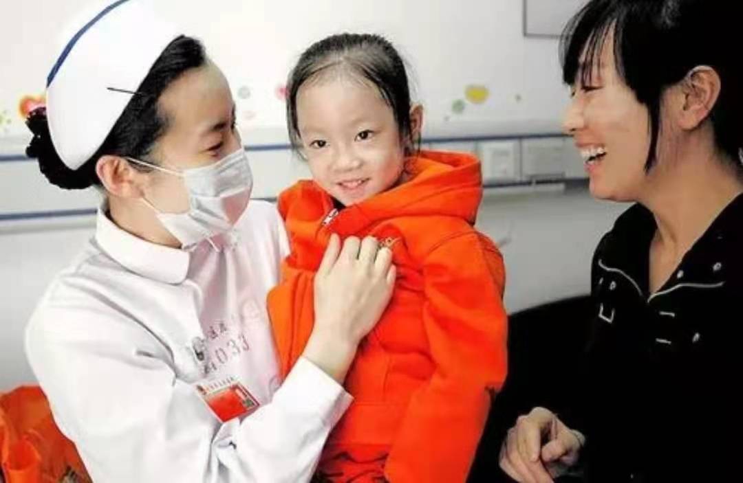 2010年一位山西4岁女童得“怪病”，肚子宽106厘米，后来治好了吗