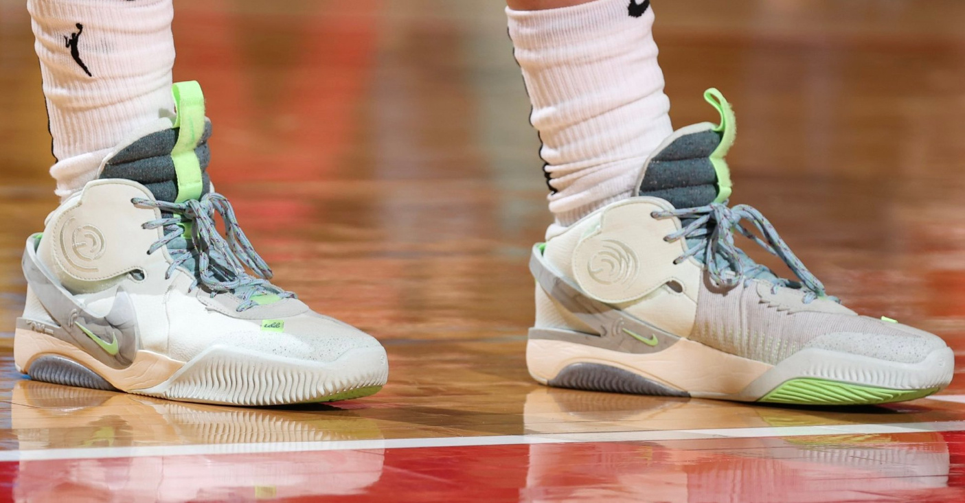 耐克刺绣女鞋aj1540,耐克女篮签名鞋