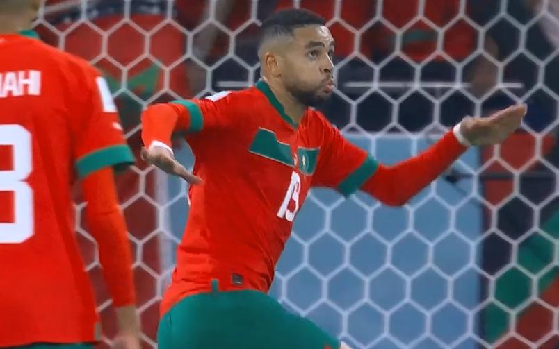 0：1！葡萄牙惨遭淘汰出局，C罗直接离场，情绪失控掩面哭泣