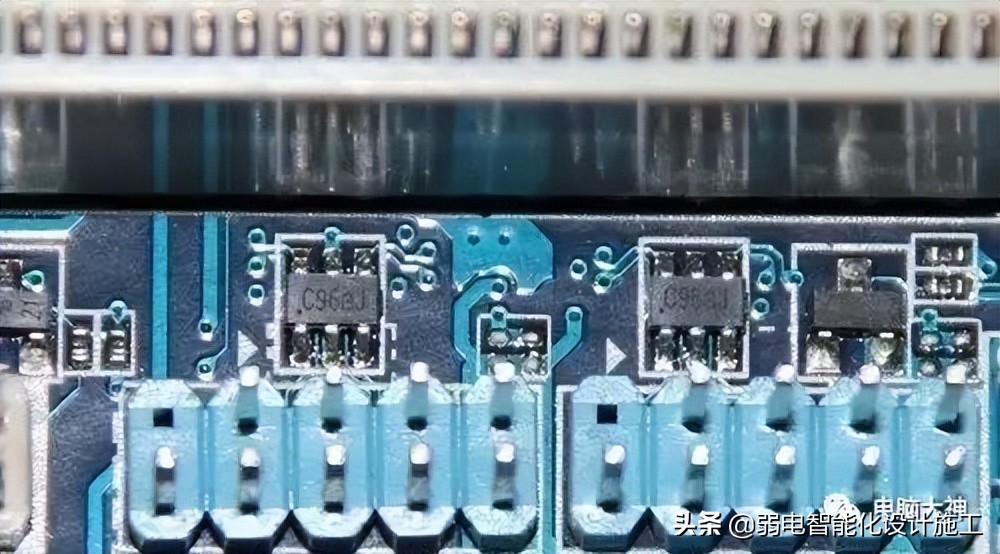 迷你电脑主板接口讲解图,电脑主板硬盘接口详解图