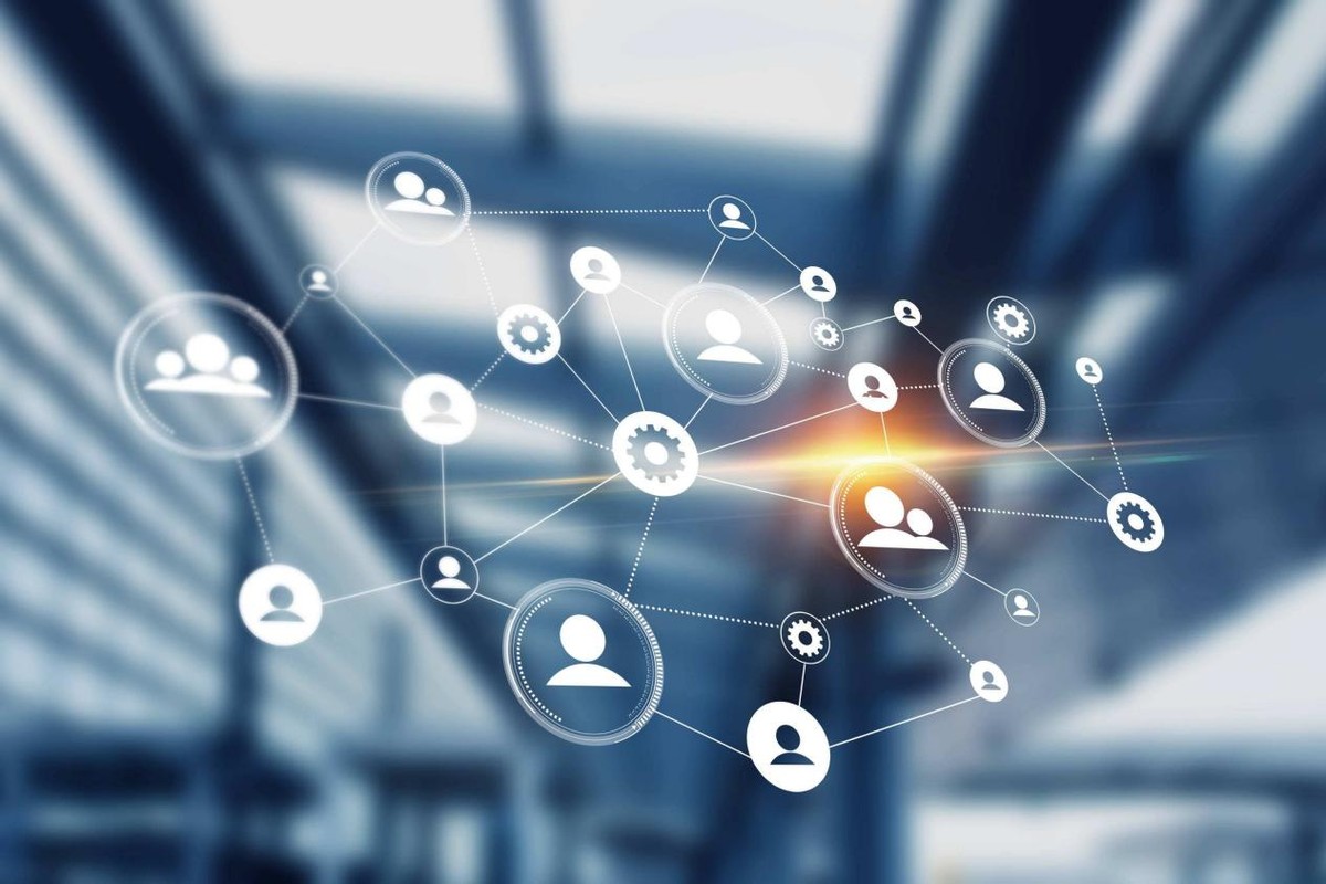 天价牛奶占领超市货柜，背后是智商税吗，那它又贵在了哪里？