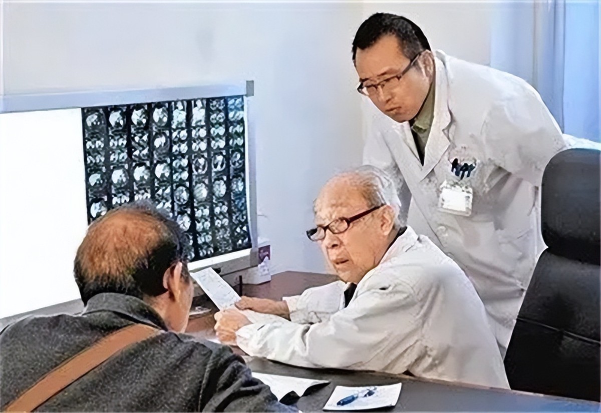 吴孟超中科院院士,吴孟超院士的养肝原则