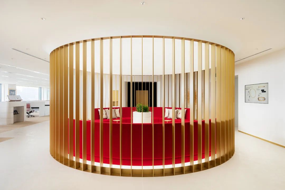 美学中展现企业理念，卡地亚办公室|日本IINInc.事务所